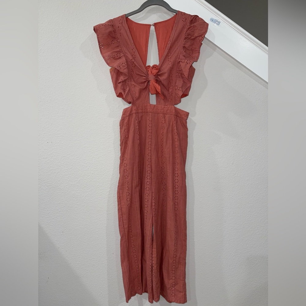 Blue Blush Tie Front Cutout Romper Size Small